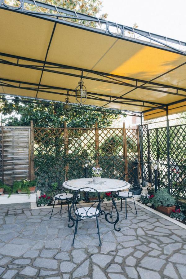 B&B Fontanelle Romane Exterior photo